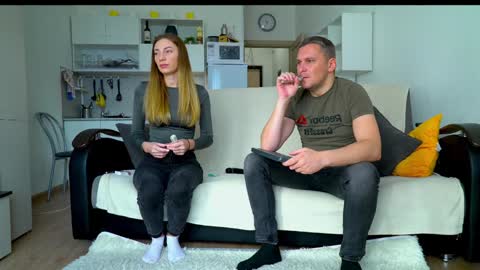 Little Tifany online show from October 2025 10:30:01 AM