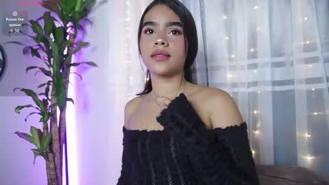 Snapshot of littletammy_ chatting on September 2025 01:15:01 PM littletammy_ online show from September 2025 01:15:01 PM