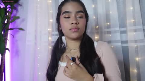 Snapshot of littletammy_ chatting on October 2025 01:40:02 PM littletammy_ online show from October 2025 01:40:02 PM