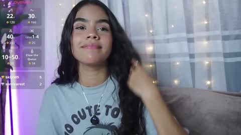 Snapshot of littletammy_ chatting on October 2025 01:52:01 PM littletammy_ online show from October 2025 01:52:01 PM