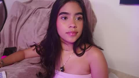 Snapshot of littletammy_ chatting on November 2025 02:50:02 PM littletammy_ online show from November 2025 02:50:02 PM