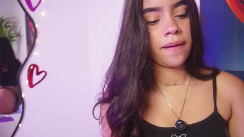 Snapshot of littletammy_ chatting on November 2025 03:03:02 PM littletammy_ online show from November 2025 03:03:02 PM