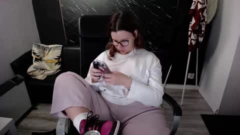 Viki online show from November 2025 08:27:01 AM