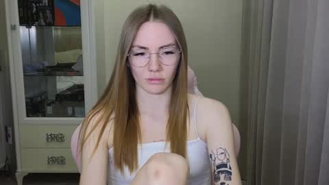 Eliana online show from December 2024 11:16:01 AM