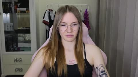 Eliana online show from January 2025 01:15:01 PM