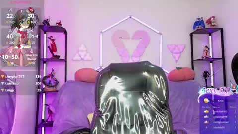 Snapshot of littlevixen18 chatting on March 2025 09:13:02 PM littlevixen18 online show from March 2025 09:13:02 PM