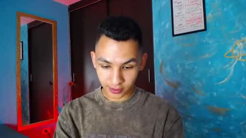 Luis Castro  online show from January 2025 12:31:01 PM