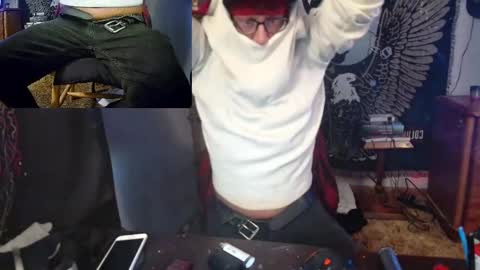 livingpuddle online show from March 2025 07:17:02 PM