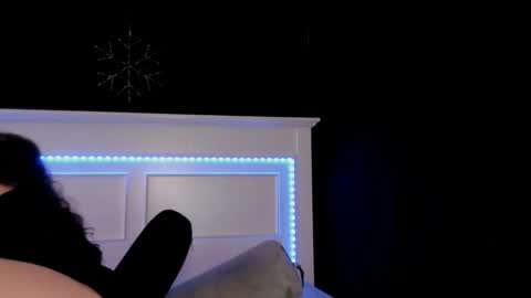 Liv online show from November 2025 11:15:01 PM