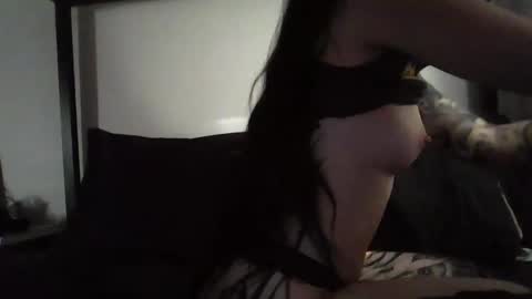 Liv Mirage online show from September 2025 05:05:02 PM