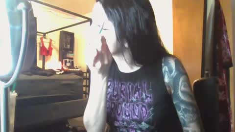 Liv Mirage online show from September 2025 07:28:02 PM