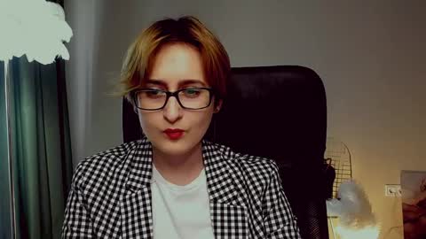 LixeLuna online show from May 2026 06:31:02 AM