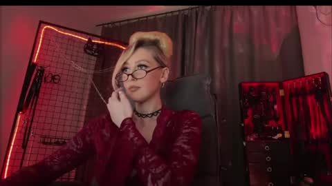 Liya Ray online show from March 2026 03:02:01 PM