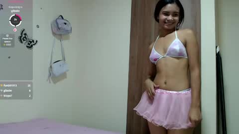 Snapshot of liz7skinny chatting on June 2026 09:53:01 PM Liz7skinny online show from June 2026 09:53:01 PM