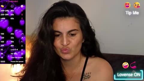 liz online show from March 2025 06:00:02 PM