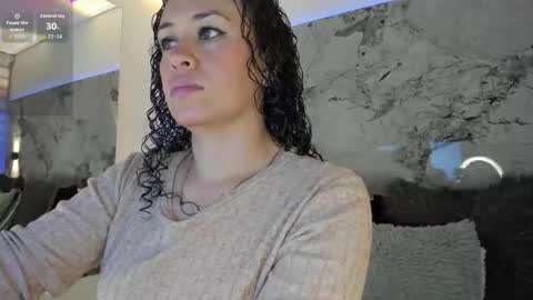 Liz  online show from October 2025 10:18:01 AM