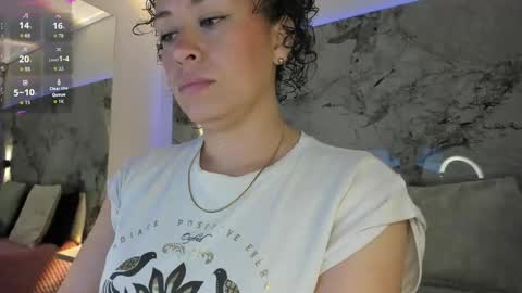 Liz  online show from November 2025 10:40:02 AM