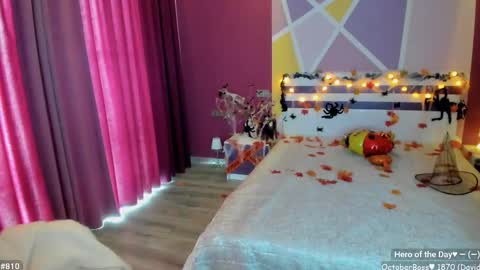 Snapshot of lizaghost chatting on October 2025 11:39:02 AM Girl next door online show from October 2025 11:39:02 AM