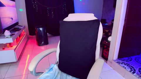 Snapshot of lizagothdoll chatting on February 2025 01:02:01 AM Liza Goth online show from February 2025 01:02:01 AM