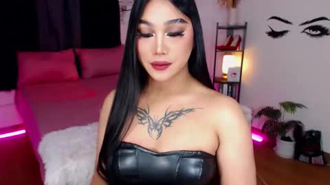 Snapshot of lizalegrand chatting on January 2025 06:23:01 PM Liza online show from January 2025 06:23:01 PM