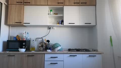 Liza online show from March 2025 08:24:02 AM