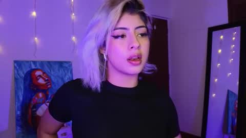 Lizeth online show from February 2025 02:42:02 AM