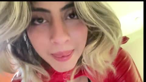 Lizeth online show from November 2025 04:04:01 AM