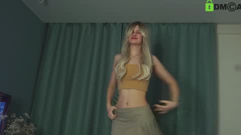 Sunnheart online show from January 2025 04:21:01 PM