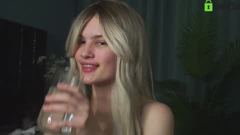 Sunnheart online show from January 2025 07:26:01 PM