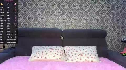 Kate online show from November 2025 03:01:02 PM