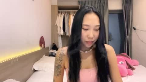 Lizz online show from October 2025 12:14:01 PM