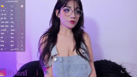 lizcastl online show from December 2024 09:34:02 PM