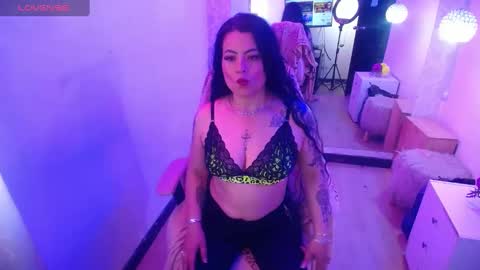 Lizha  online show from February 2025 01:32:01 PM