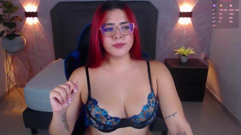 LIZETH online show from February 2026 12:34:02 PM