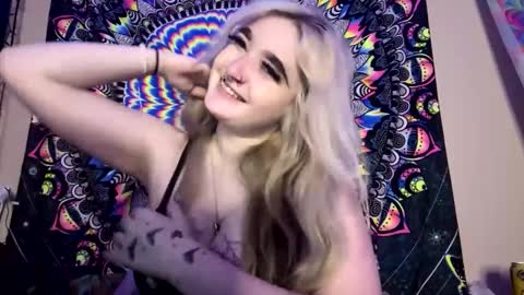 Lizz  online show from February 2025 08:58:02 PM