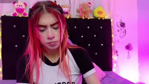 Lizz online show from November 2025 10:48:01 PM