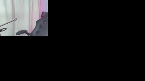 Lizz  online show from January 2025 11:32:01 AM