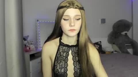 lizza_a online show from March 2026 06:05:02 PM