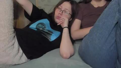 lizzi_muur online show from February 2025 01:51:02 PM