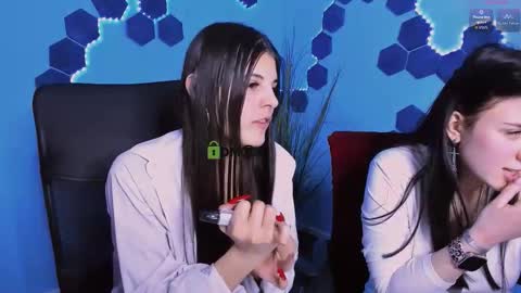 Snapshot of lizzie_boom chatting on January 2026 08:12:02 PM lizzie_boom online show from January 2026 08:12:02 PM