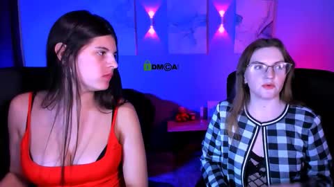 Snapshot of lizzie_boom chatting on February 2026 09:22:02 PM lizzie_boom online show from February 2026 09:22:02 PM