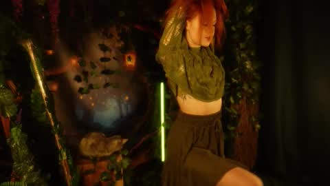 Elizabeth online show from October 2025 05:55:02 PM