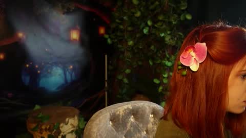 Elizabeth online show from December 2025 06:02:01 PM