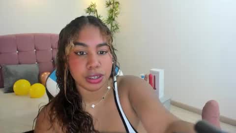 lizzie_williamss online show from June 2026 04:17:02 AM