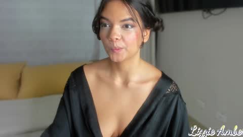 lizzieamber online show from January 2025 10:18:02 AM