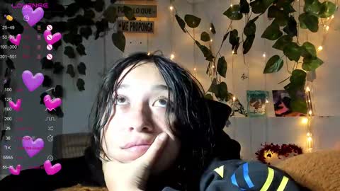 lizzy online show from February 2025 01:00:01 AM