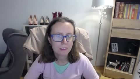 Lizzy online show from September 2025 04:25:02 AM