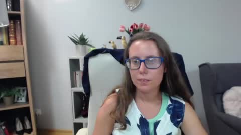Snapshot of lizzy_sparkle chatting on June 2026 10:15:01 AM Lizzy online show from June 2026 10:15:01 AM