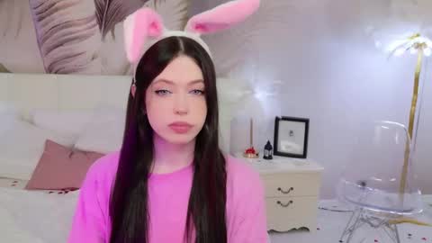 Snapshot of lizzy_wells chatting on March 2026 08:59:02 PM Lizzy online show from March 2026 08:59:02 PM