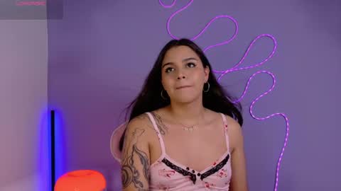 Snapshot of lizzywindsor chatting on June 2026 05:45:02 AM lizzywindsor online show from June 2026 05:45:02 AM
